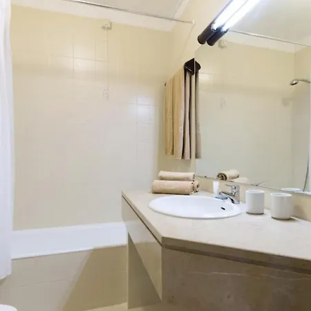 Dom Pedro Portobelo 4*